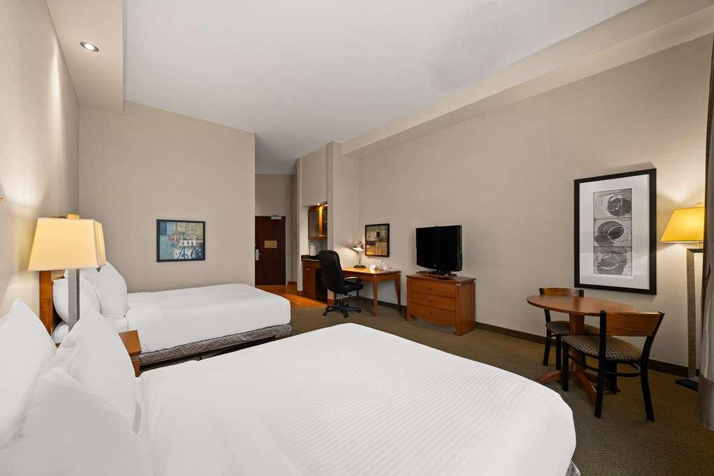 Best Western Plus Orangeville Inn & Suites Номер фото