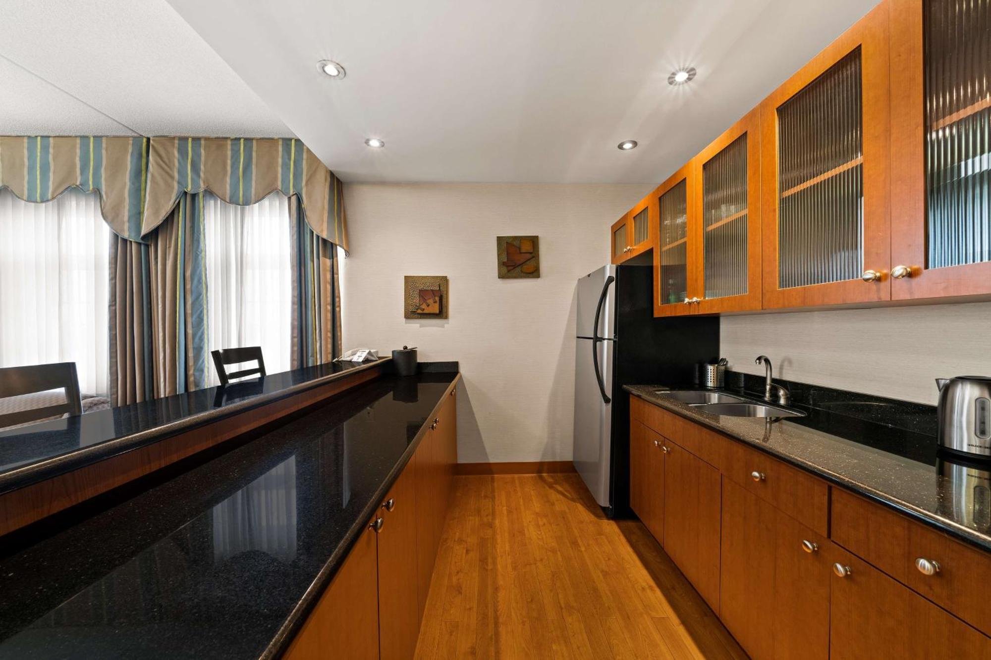 Best Western Plus Orangeville Inn & Suites Екстер'єр фото