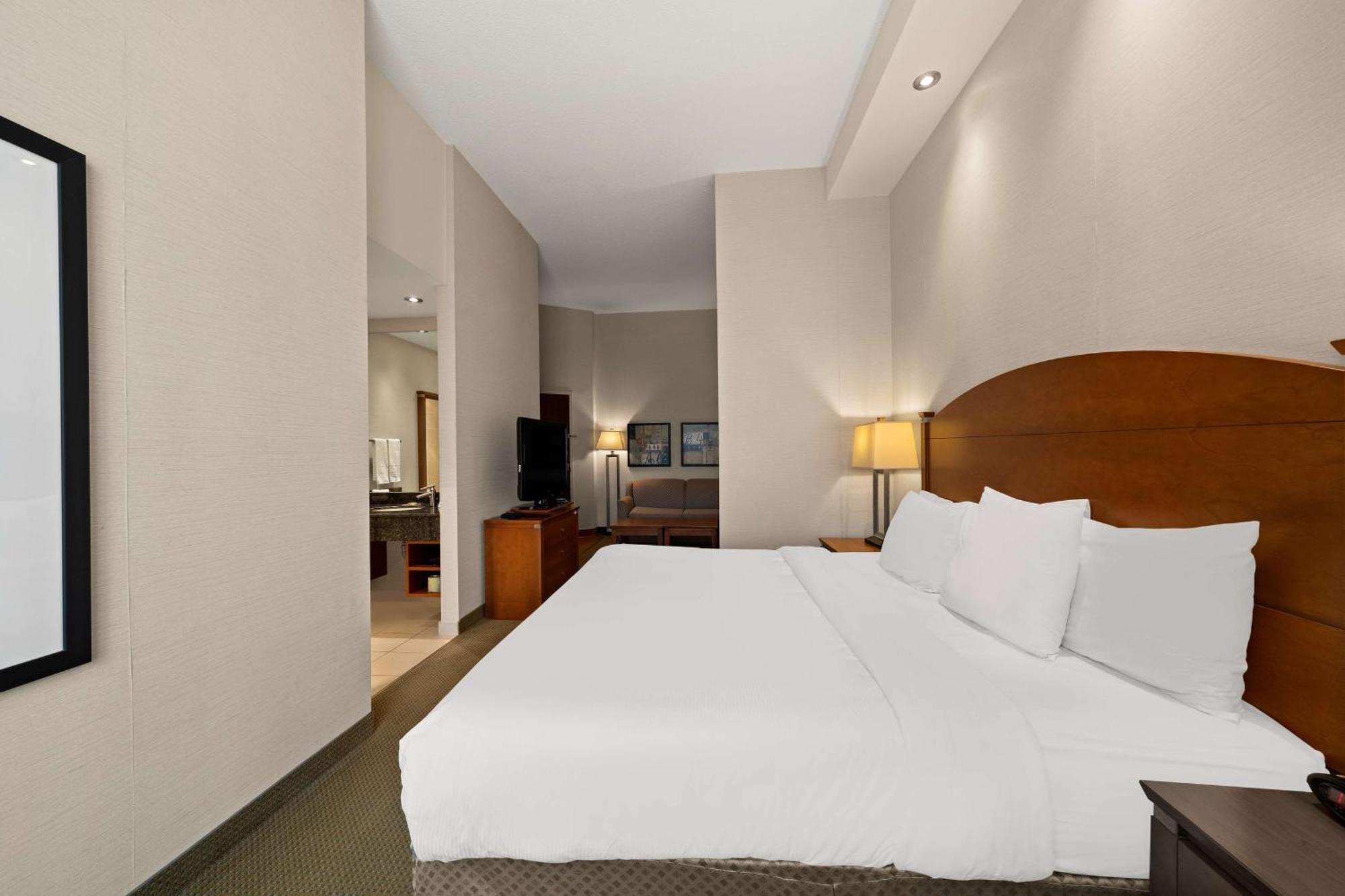 Best Western Plus Orangeville Inn & Suites Екстер'єр фото